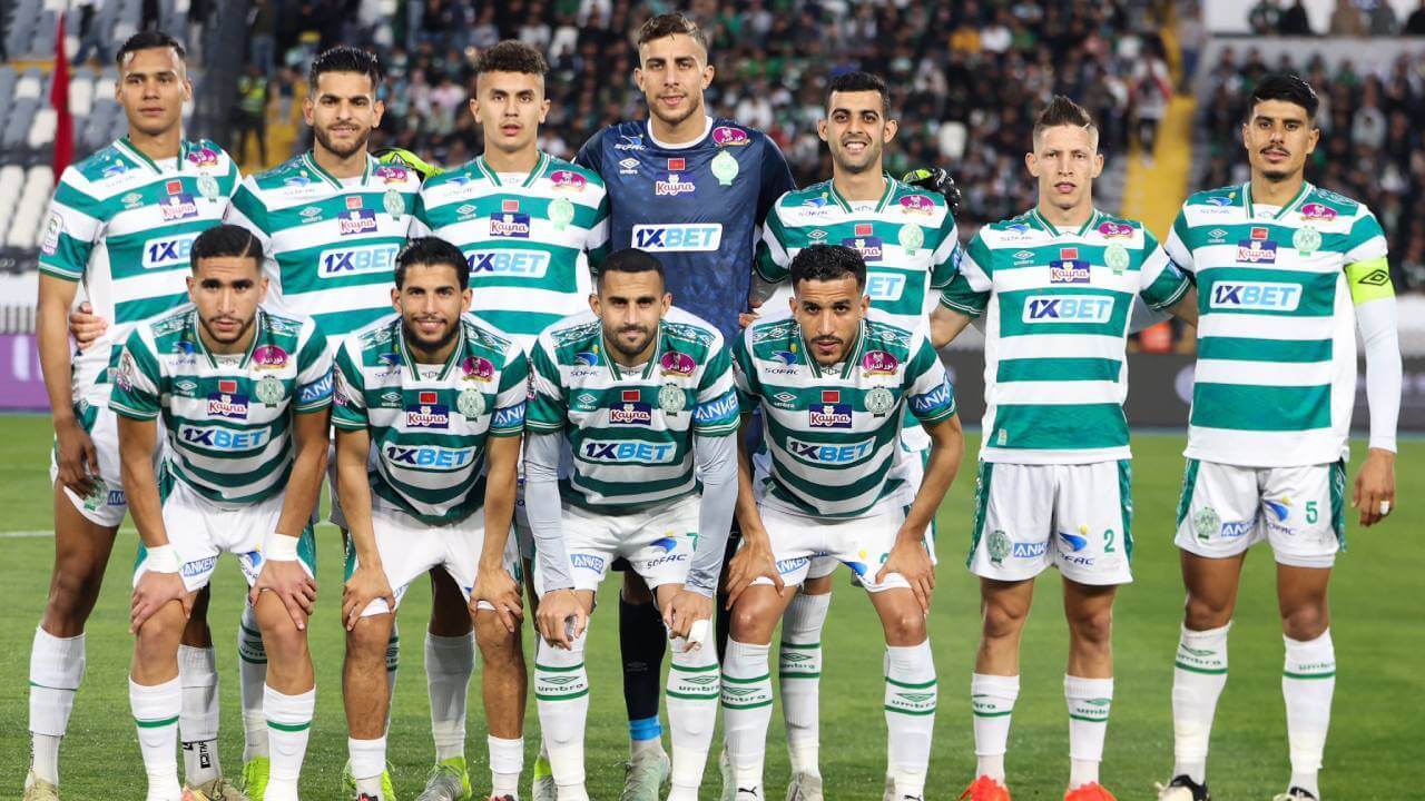 نجم الرجاء يخطط للرحيل.. هل تبدأ مرحلة جديدة في مسيرته الاحترافية ؟