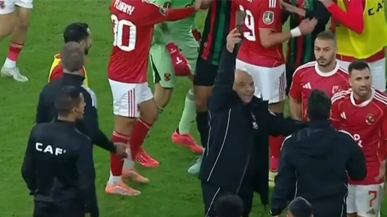 بعد رشق القنينات وأداة حادة.. الأهلي يتحرك رسمياً ضد أحداث مباراة الجيش