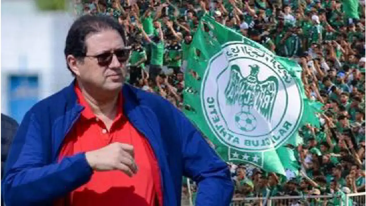 نجم المنتخب الوطني المغربي يصف أيت منا بـ “فرعون المحمدية وإسكوبار كرة القدم”