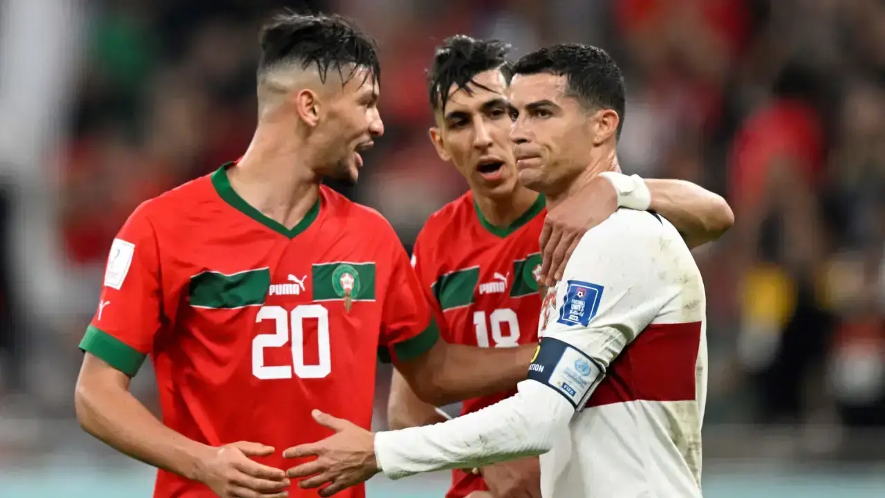 كريستيانو رنالدو يقدم هدية تاريخية للمغاربة